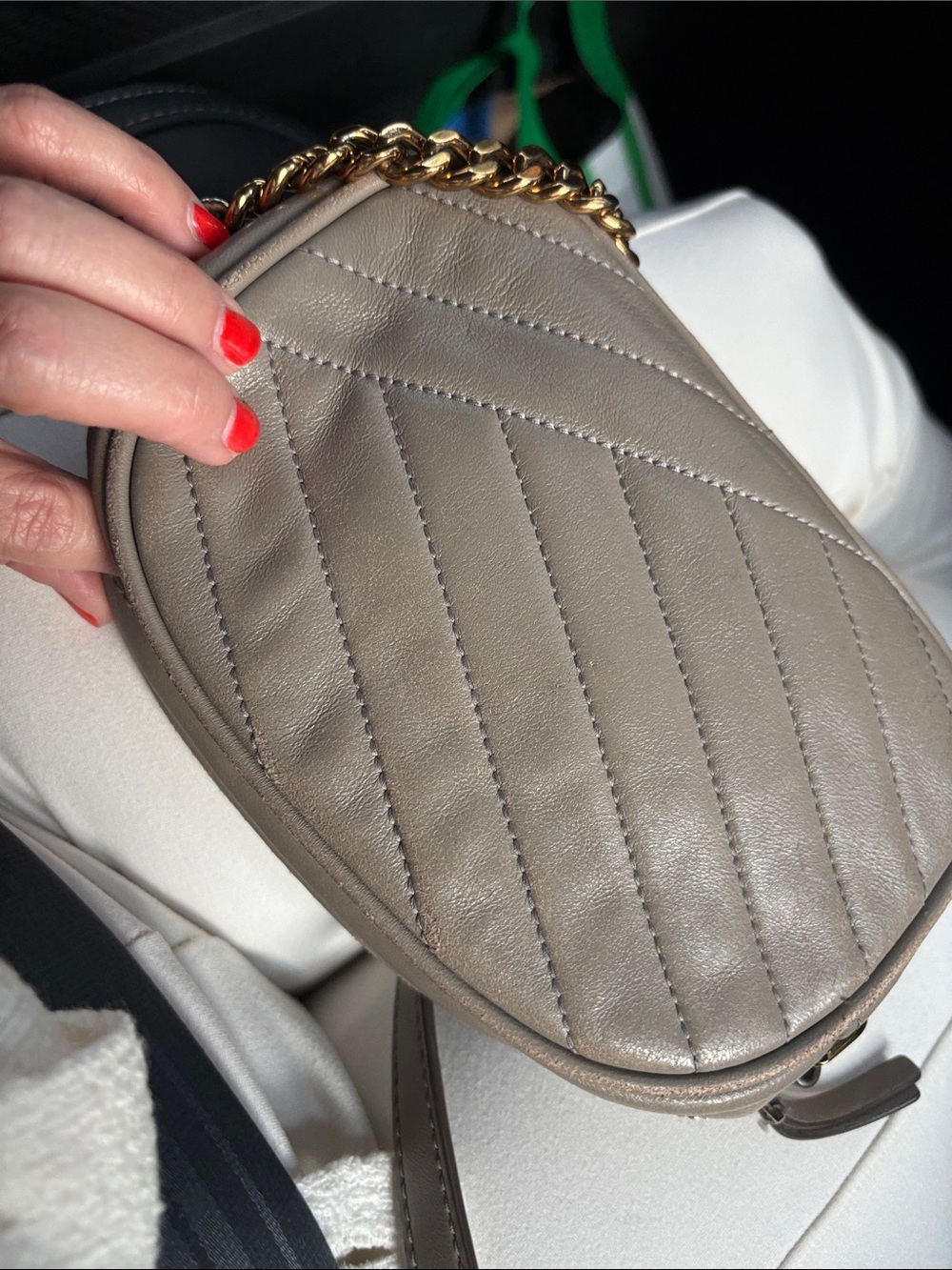 Tory Burch Quilted Leather MC Camera Bag in Taupe with Gold Logo - Picture 10 of 11
